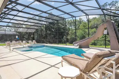 6br Luxury Villa • Private Pool & Slide, Disney