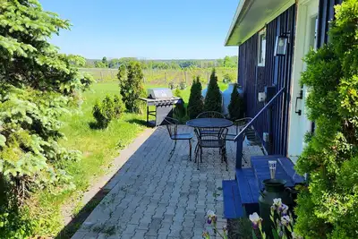 Image de Romantic get away Winery Guest Sweet at Bergeron Est. Winery's free wine tasting