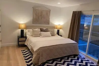 Image de Charming, Cozy and Clean Tahoe Retreat