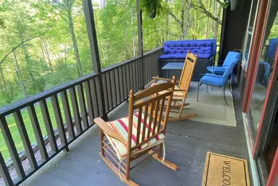 Image de Cozy Cabin Near Mt. Mitchell, Blue Ridge Pkwy, SouthToe River, Burnsville & more