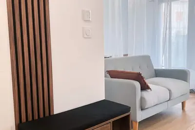 Image de Lieu de détente avec espace vert privé et terrasse