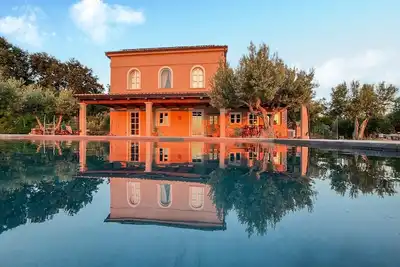 Image de Magnifique maison de 4 chambres Ă .