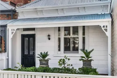 Image de A+Albert Park. Bespoke Brilliance. 4Bed 2Bath.