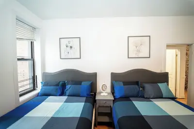 Image de Duplex on the Parkway