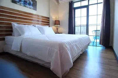 Image de Appartement 2 chambres avec lit king size et style européen dans le centre-ville