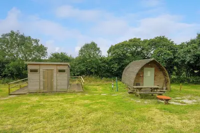 Image de Mole Hole @ Penbugle Organic Farm, pet friendly in Duloe