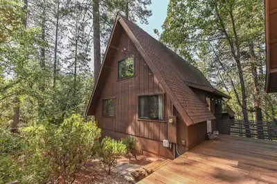 Image de Chalet in Stanislaus National Forrest near Murphys w/ privacy and canyon views