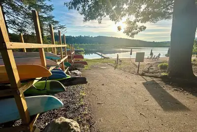Image de Lake House Living\n\n