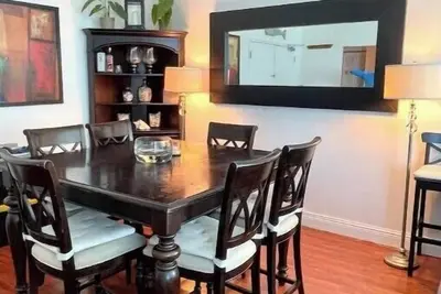 Image de Nice Oceanfront Penthouse 1 Br Ocean & Bay View!