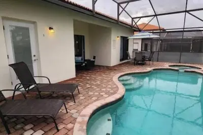 Image de Summer: Modern House with a beautiful Pool