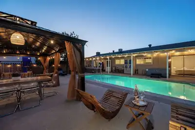 Image de Breathtaking luxury family retreat