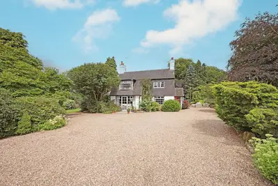 Image de Charming Country Cottage Retreat with Hot tub/Sauna/Cold Plunge Pool & Lake View
