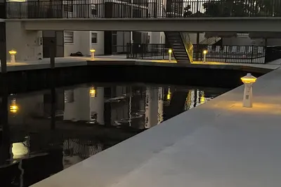 Image de Bring your Boat! ! 2-bedroom condo w/ boat slip! Bonita Springs with Ac, WiFi.