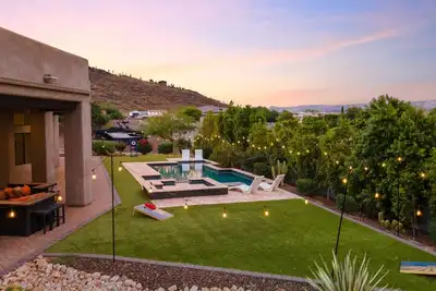 Mountain Views: Pool | Hot Tub | Top 1%