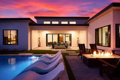 Image de Solstice Retreat - Heated Pools - 2 Homes