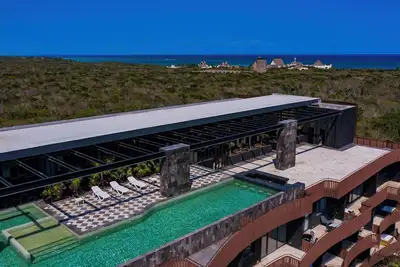 Image de Appartement dans la zone hôtelière, à proximité de la plage