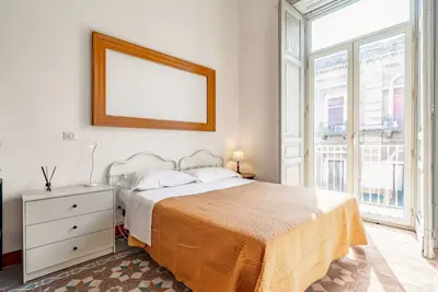 Image de Elegant Apt Steps from Castello Ursino in Catania