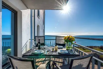 Image de Ocean View 14 - balcony, barbecue, fireplace, shower, elevator, underground parking space