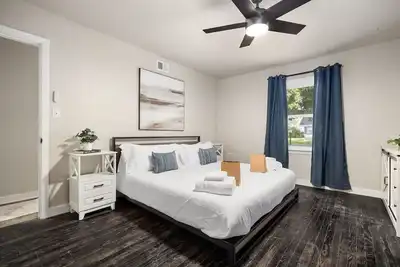 Image de Peaceful Park Living - 3bd 10mins to Dt Peoria