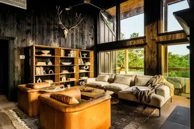 Image de Skyline Retreat - A Modern Sanctuary