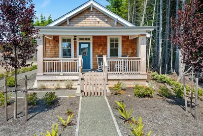 Image de *New* Adventure Time pet friendly near trails