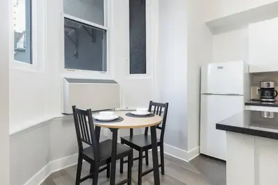 Image de 1 Bed Room - Downtown Ottawa