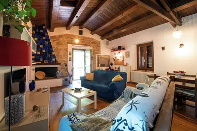 Image de Relax and enjoy the peacefulness of this unique space.