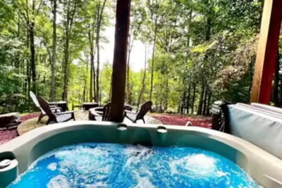 Image de Hot tub, Fire pit, Game room, private Property, Mountain views, dog friendly