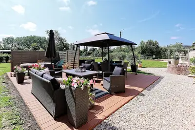 Image de Gite des Petits Pavés - Maison avec Jacuzzi