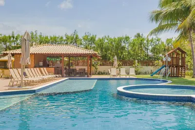 Image de It84 Wonderful 4-Suite Apartment, Right on the Beach - Itacimirim