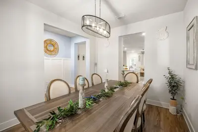 Image de Blue Angel Beach House-2 king suites+Fire pit+air hockey🌴