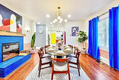 Image de City Lights & Cozy Nights