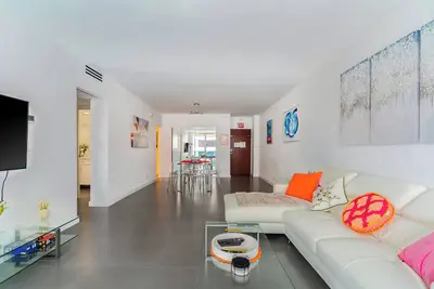 Image de Welcome to our beach home!