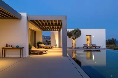 Image de Amazing Paros Villa | Villa Rose | 4 Bedrooms | Large Private Pool | Stunning Sea Viewa | Outdoor Shaded Lounge Area | Makria Miti