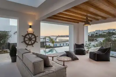Image de Elegant Paros Villa | Villa Oceania | 4 Bedrooms | Private Pool with Saltwater | Stunning Sea Views | Walking Distance to Beach | Bbq | Piso Livadi