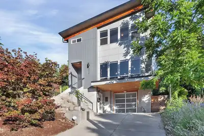 Image de Gorgeous Modern 3-bedroom house in Portland with Ac and WiFi