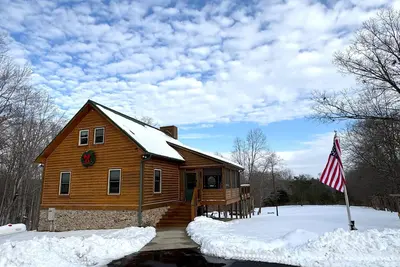 Image de Retreat to 9 Oaks Cabin: Peace, Privacy, Perfection