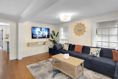 Image de Spacious 5-bdrm 5 bathroom house in charming Key West with Ac, WiFi, Plunge Pool