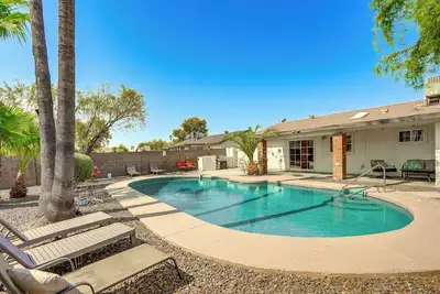 Image de Paradise Valley Home ~ 2 Mi to Lookout Mountain!