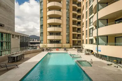 Image de Central Braddon Gem: Your Home Away from Home