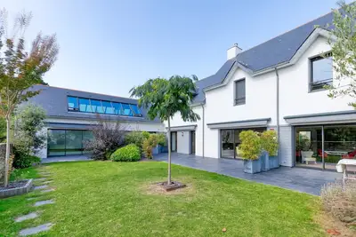Image de Appartement Villa Ker Minet - \"Belle-Île\" 12 pers vue sur la mer, piscine intérieure horaire partagé