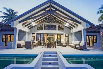 Image de Casa de Wilson - 5 Bedroom Beachfront Villa