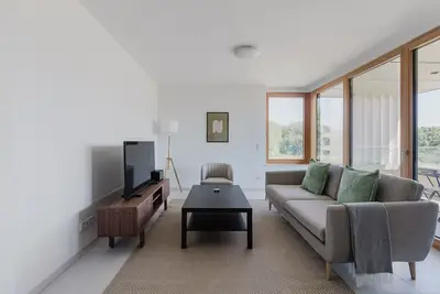 Image de Ideal Kirchberg 2br w/ Balcony, Fully Furnished, by Blueground