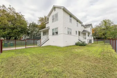 Image de Chic Retreats In Central East Austin (Large Groups)