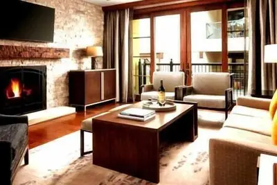 Image de Ritz-Carlton | Spa | Concierge | Lux Resort  | Ski In\/Out