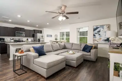 Image de The Crossing Cottage- 4 Br 2. 5ba- Ping Pong Table