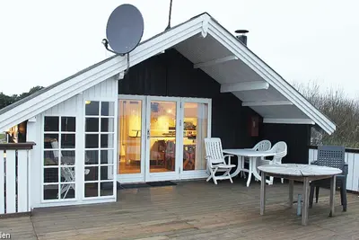 Image de Kleines Ferienhaus mit Schöner Aussicht auf das Naturschutzgebiet