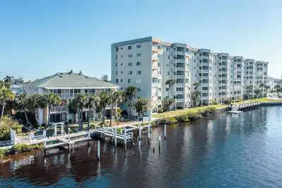 Image de Halifax Riverfront condo near Daytona Shore