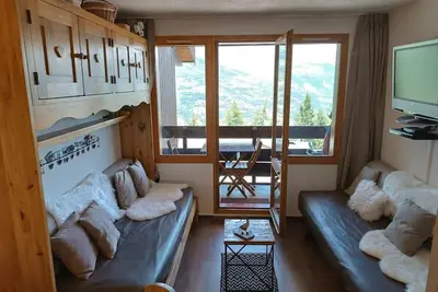 Image de 200m du centre station, balcon, télévision, casier à ski, 22m², Montchavin La Plagne