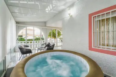 Image de Villa Marie : Séjour Premium et Jacuzzi Chauffé